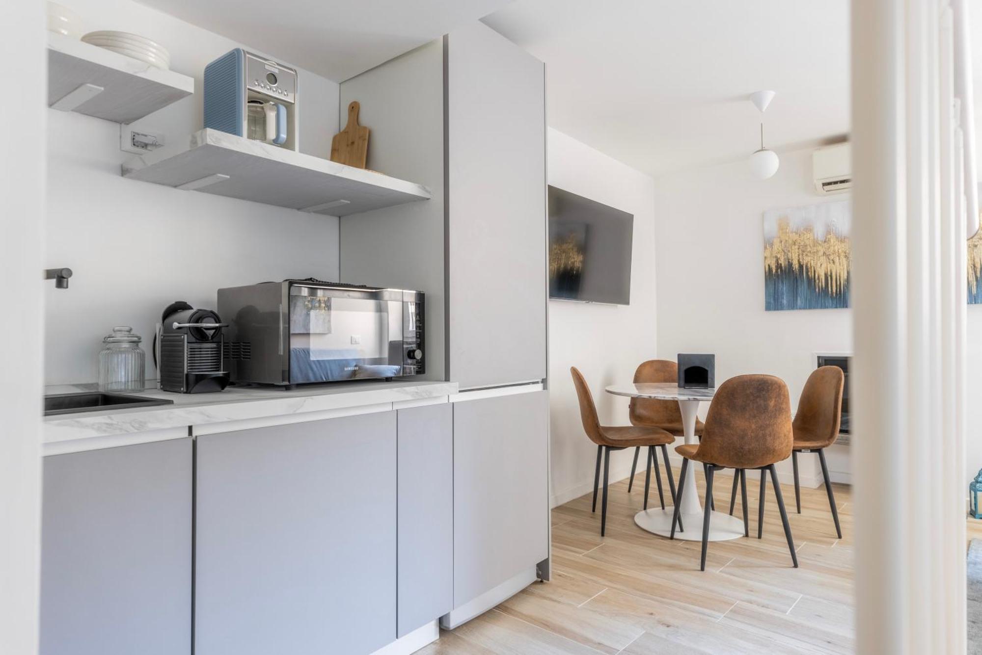 Apartamento Mauvesweetrhome 3 *
